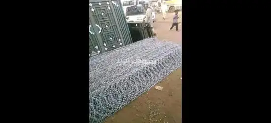 ورشة الأمان الاسلاك الشائكة و الامواس تسوير المنازل و المزارع و الشركات للتواصل0910101961 - 11
